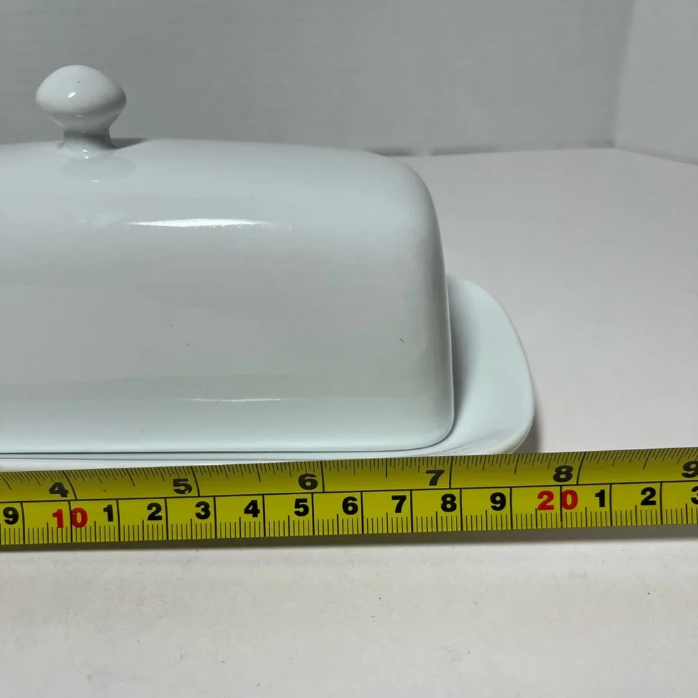 Butter Dish with lid